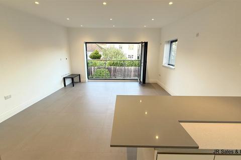 2 bedroom apartment for sale, Mansfield Place, Tolmers Road, Cuffley