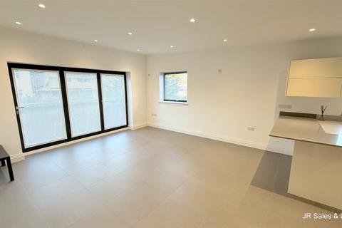 2 bedroom apartment for sale, Mansfield Place, Tolmers Road, Cuffley