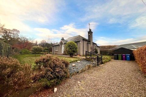 3 bedroom detached house to rent, Holly Cottage, 23 Dundee Road, Glamis, Forfar, Angus, DD8