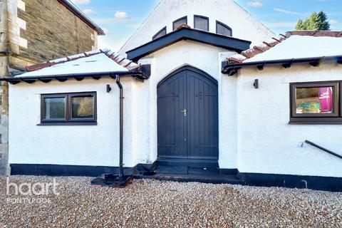 4 bedroom character property for sale, Lock Up Lane, Pontypool