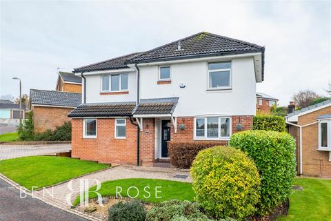 3 bedroom detached house for sale, Higher Meadow, Leyland