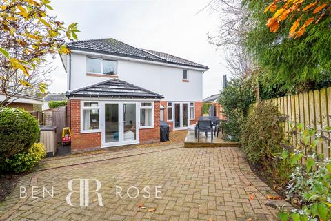 3 bedroom detached house for sale, Higher Meadow, Leyland