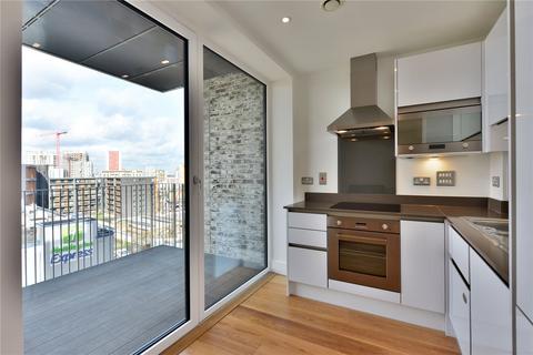 Studio to rent, Sovereign Tower, 1 Emily Street, London, E16