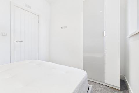1 bedroom in a house share to rent, Room 2, Park Grove, Hull, HU5