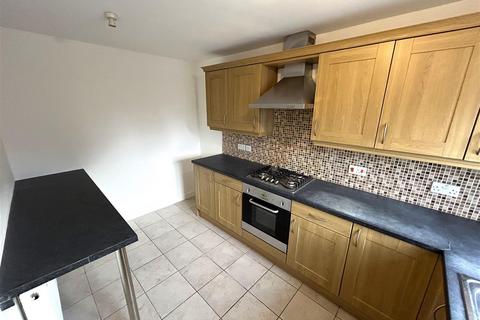 3 bedroom house to rent, Wassell Road, Wollescote, Stourbridge