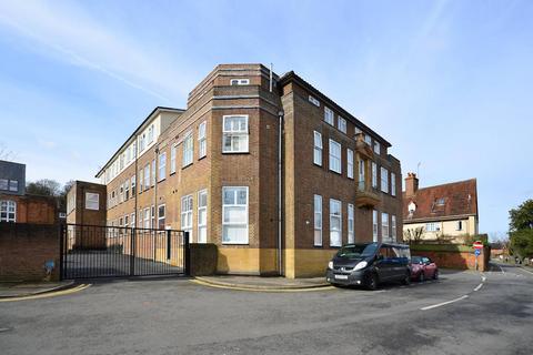 2 bedroom flat for sale, Bury Fields, Guildford, GU2