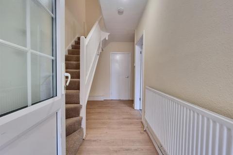 3 bedroom house for sale, Sisley Road, Barking