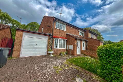 2 bedroom link detached house for sale, Anson Close, South Shields