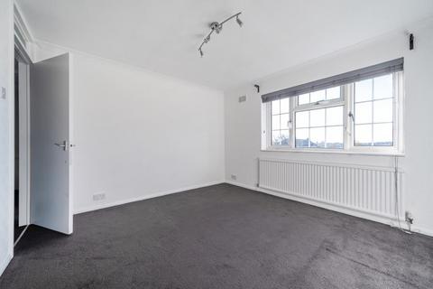 4 bedroom terraced house to rent, Langford Road,  Barnet,  EN4