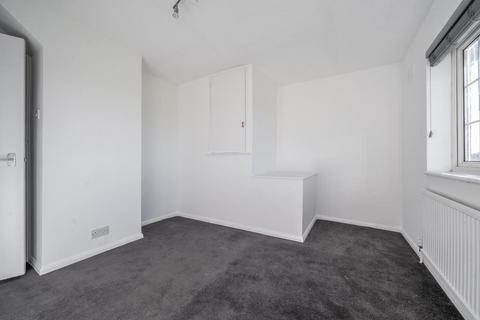 4 bedroom terraced house to rent, Langford Road,  Barnet,  EN4