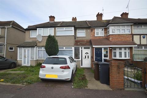 3 bedroom terraced house for sale, Oval Road North, Dagenham