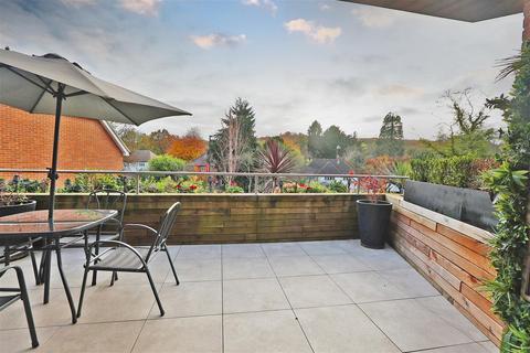 1 bedroom apartment for sale, Green Valley Apartments, 3 Ballards Farm Road, South Croydon