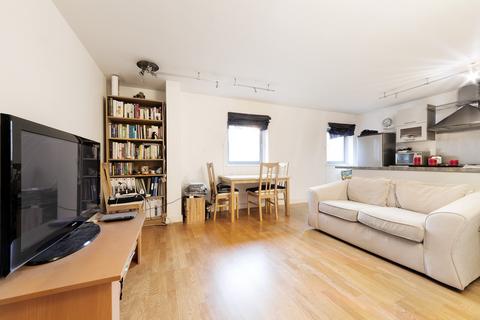 1 bedroom apartment to rent, Butlers & Colonial Wharf, London SE1