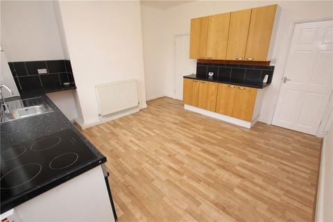 3 bedroom terraced house to rent, Station Road, Kippax, LS25