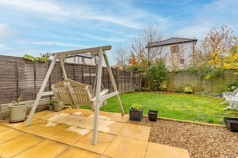 8 Clover Drive, Cheltenham, GL52 3JR
