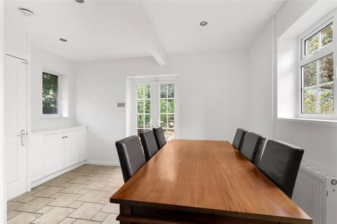 2 Kingswick Drive, Ascot, SL5 7BQ