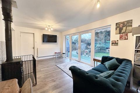 7 Abbotsfield, Totton, Southampton, SO40 3GW