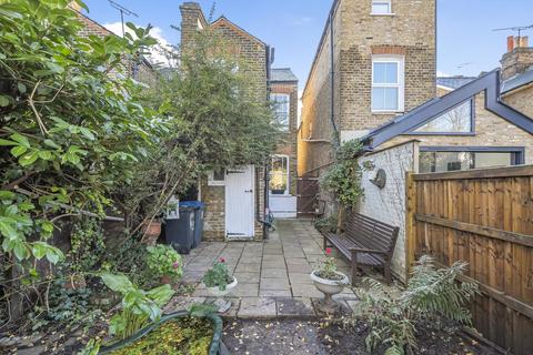 2 bedroom terraced house for sale, Elm Road, Kingston Upon Thames KT2