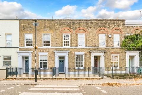 4 bedroom terraced house to rent, Fairfield Road, London