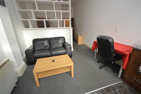 Studio to rent, Norfolk Street, Sunderland, SR1