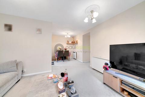 1 bedroom apartment for sale, Muggeridge Close, South Croydon, CR2 7LB