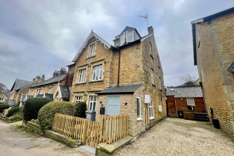 3 bedroom semi-detached house to rent, Chipping Norton,  Oxfordshire,  OX7