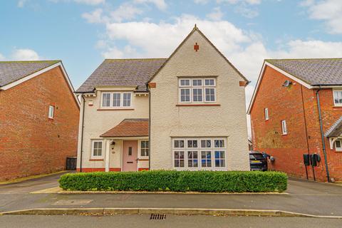 4 bedroom detached house for sale, Gerddi'r Afon, Brynmenyn, CF32