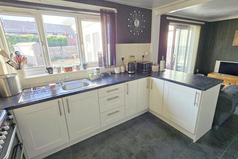 4 bedroom detached house for sale, Mullion Close, Levenshulme