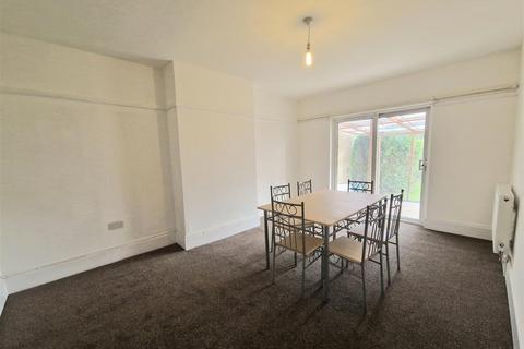 5 bedroom terraced house to rent, Neeld Crescent, Wembley