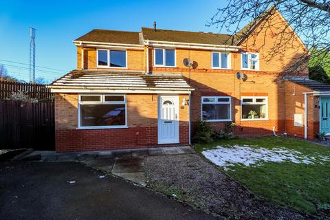 5 bedroom semi-detached house to rent, Rutland Close, Sandbach, CW11