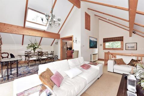 2 bedroom equestrian property for sale, Harleyford, Henley Road, Marlow, Buckinghamshire, SL7