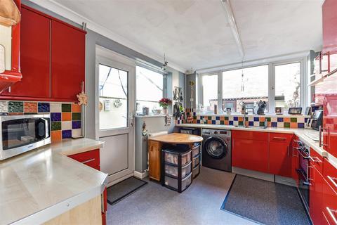 3 bedroom terraced house for sale, Powerscourt Road, Portsmouth