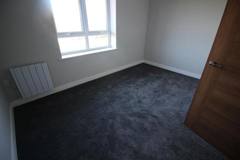 2 bedroom flat to rent, Pelham Street, Mansfield