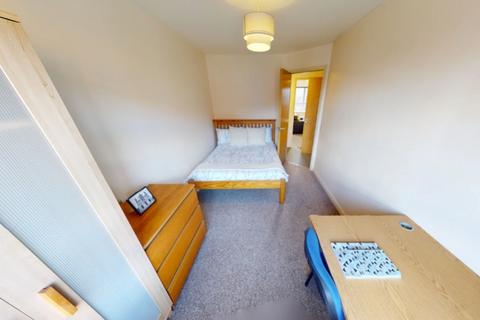 2 bedroom flat to rent, Royal Victoria Court, Gamble Street, Nottingham, Nottinghamshire, NG7