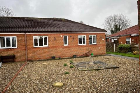 2 bedroom semi-detached bungalow for sale, 6 The Beeches, Driffield, YO25 5FN