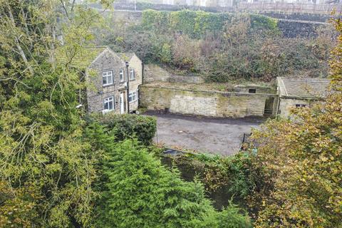 4 bedroom property with land for sale, Ramsden Street, Halifax HX3