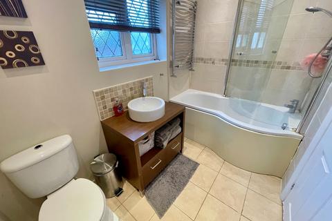 21 Honeygate, Luton, LU2 7EP