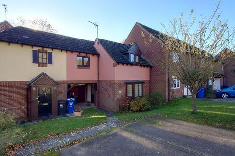 2 bedroom house to rent, Ickworth Drive, Bury St Edmunds IP33