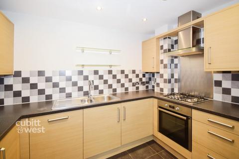 1 bedroom apartment to rent, Old School Close Redhill RH1