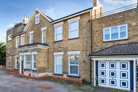 1 bedroom apartment for sale, Somertrees Avenue, London