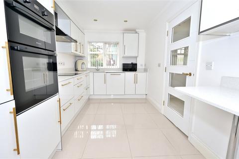 4 bedroom terraced house for sale, Loxley Close, Byfleet, West Byfleet, Surrey, KT14