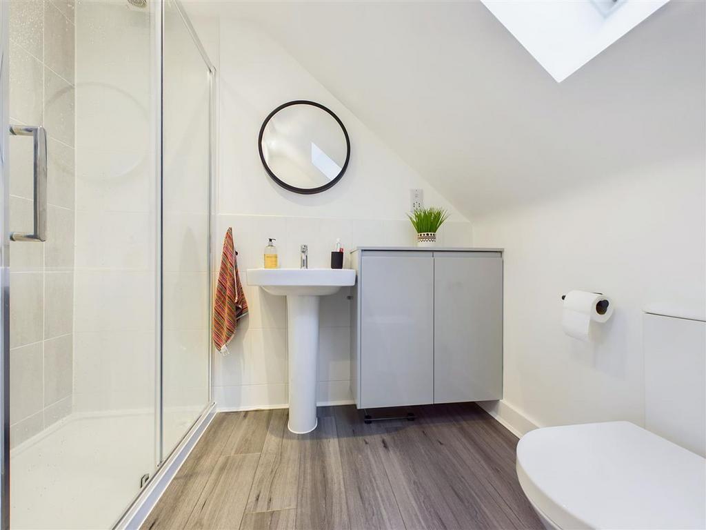 En-Suite to Bedroom One