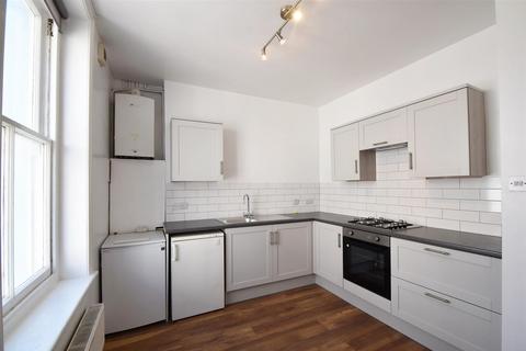 2 bedroom flat to rent, London Road, St. Leonards-On-Sea