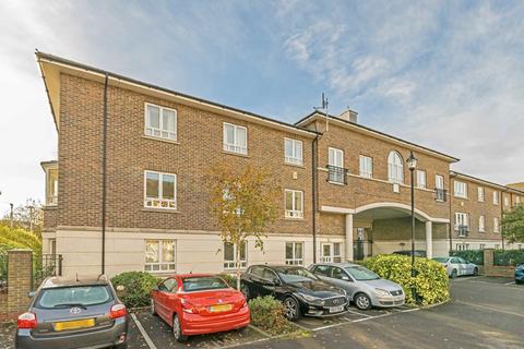 2 bedroom flat for sale, John Williams Close, Kingston Upon Thames KT2