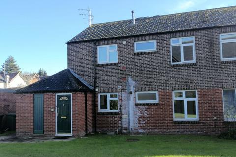 2 bedroom flat for sale, Flat 2 Retreat Gardens, Crowmarsh Gifford, Wallingford, Oxfordshire, OX10 8HE