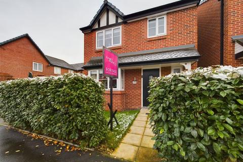 3 bedroom semi-detached house for sale, Bearwood Road, Kirkby