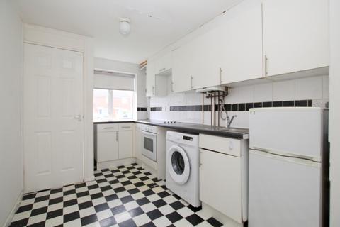 2 bedroom end of terrace house to rent, Holmcroft , Southgate, Crawley, West Sussex. RH10 6TN