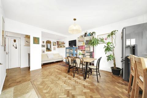 1 bedroom apartment to rent, Park Crescent, London, W1B