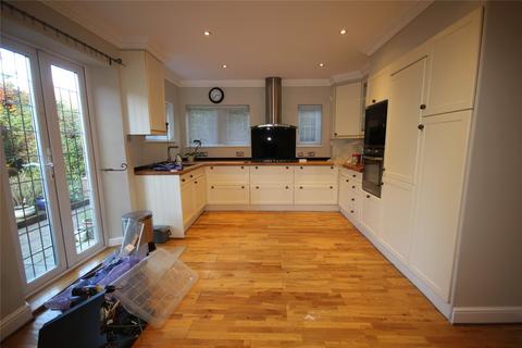 2 bedroom maisonette to rent, Chesham Road, Amersham, Buckinghamshire, HP6