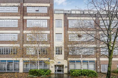 Peckham Grove, London, SE15